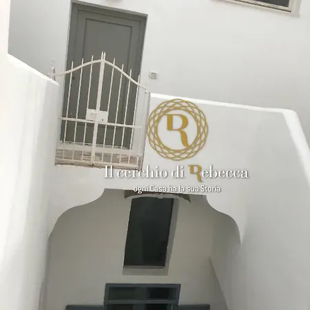 Rebecca's In Old Town Apartment *